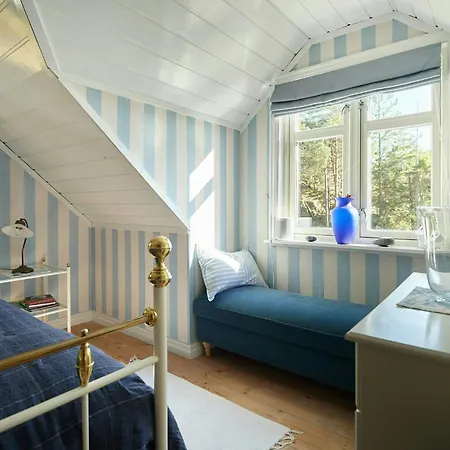 Beachfront Gem With Outdoor Kitchen In Hvaler Prázdninový dům *