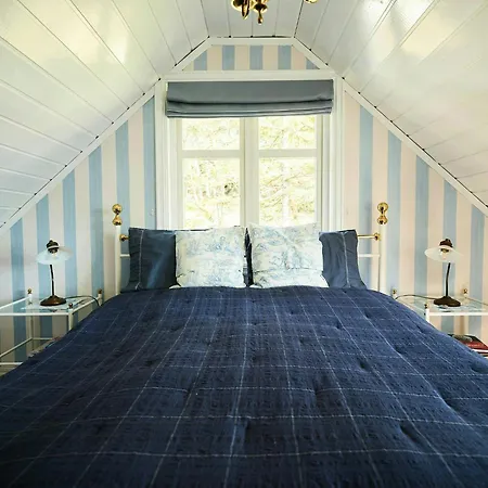 Beachfront Gem With Outdoor Kitchen In Hvaler