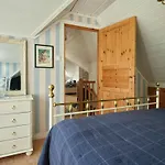 Holiday home Beachfront Gem With Outdoor Kitchen In Hvaler Skjarhollen